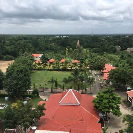 Ellora Heritage Resort Exteriör bild