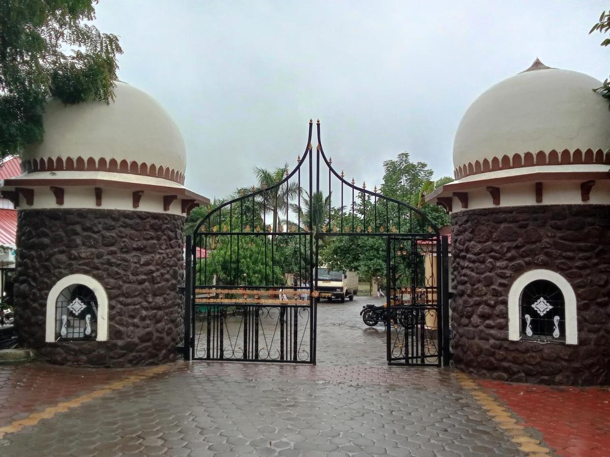 Ellora Heritage Resort Exteriör bild