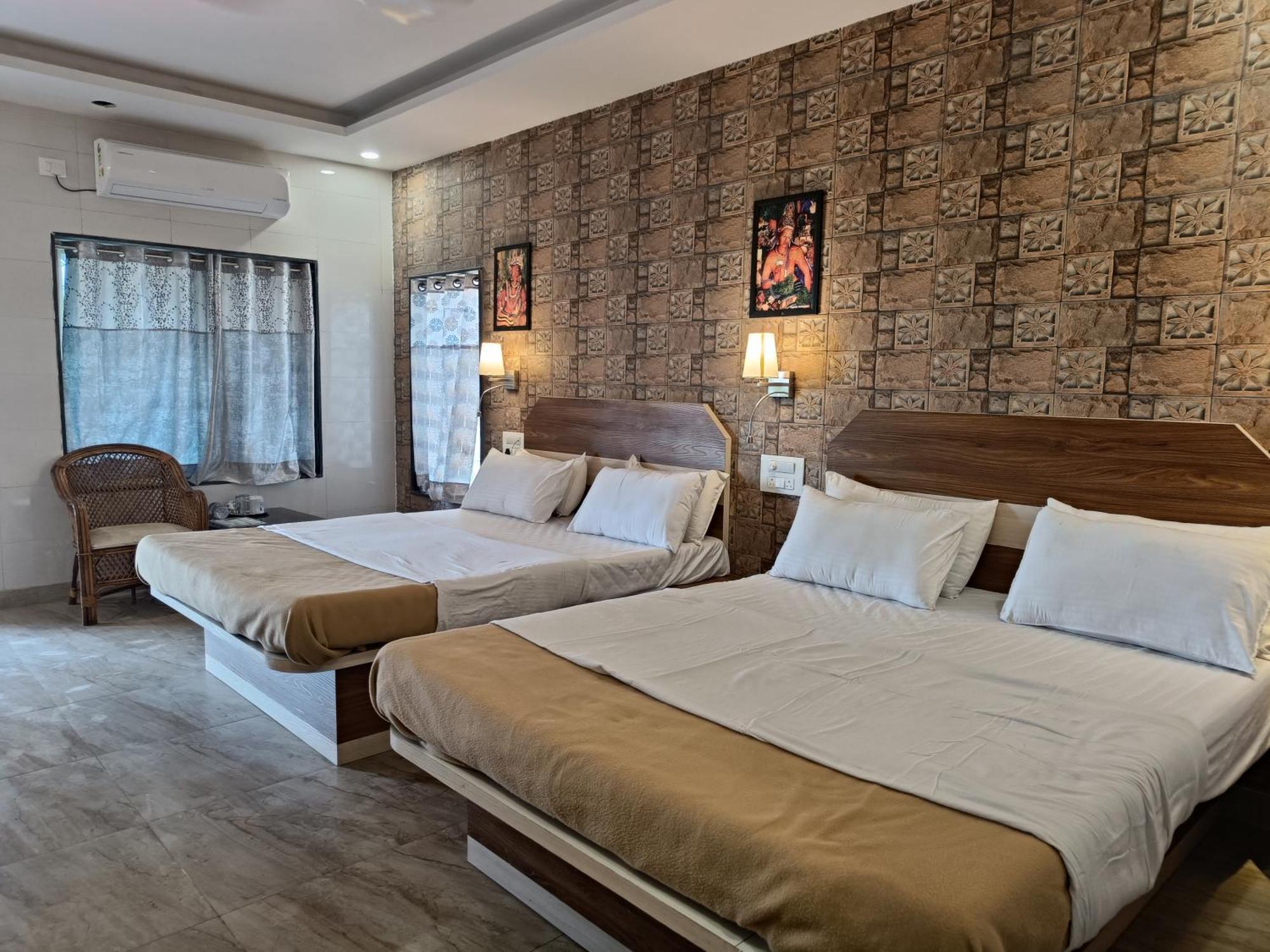 Ellora Heritage Resort Exteriör bild