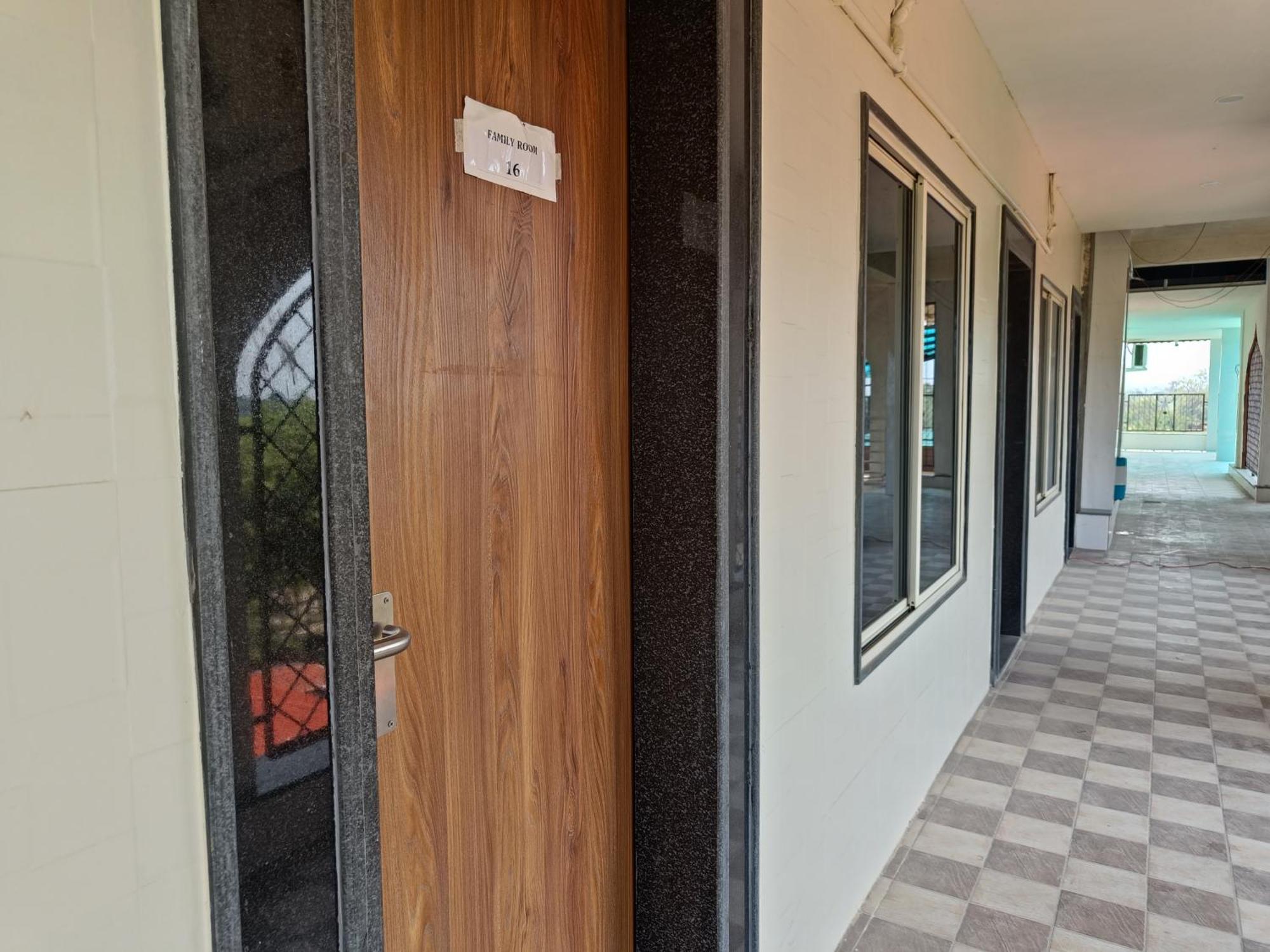 Ellora Heritage Resort Exteriör bild
